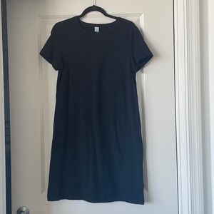 Brand new black T-shirt dress. Old navy size M